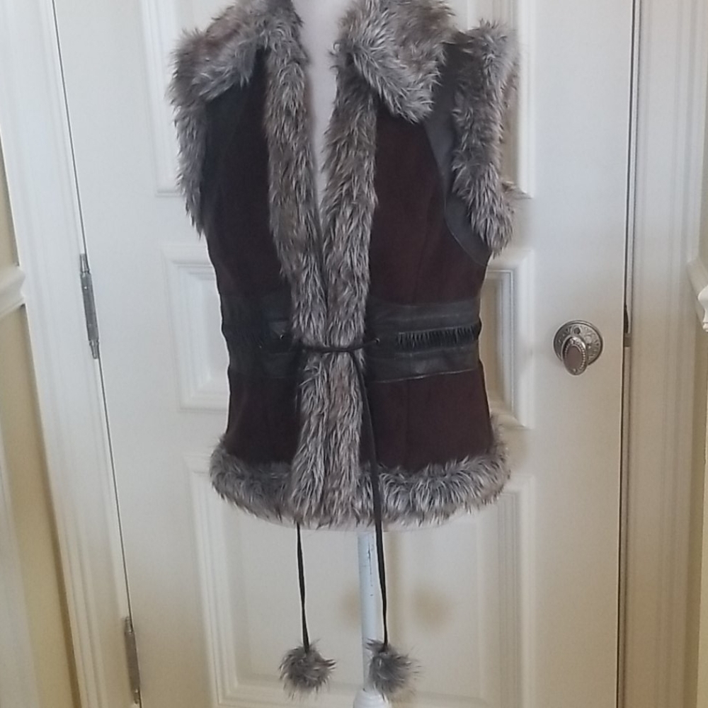 Inc vest